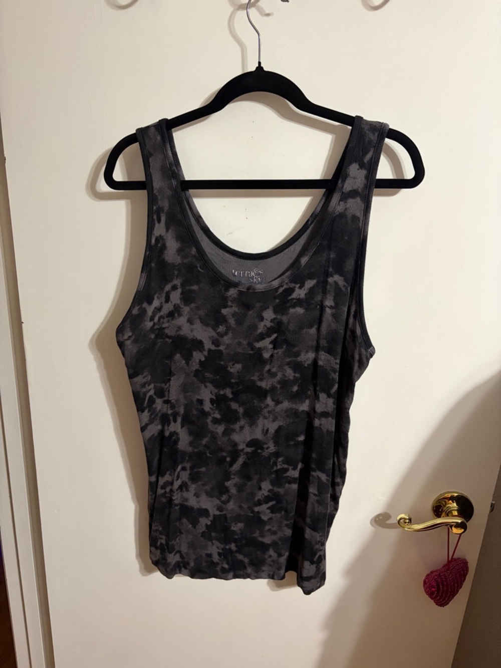 🧡 1X Terra & Sky Black and Charcoal Tie-Dye Scoop Neck Tank
